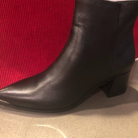 Kenneth Cole Leather Upper Black Zip 